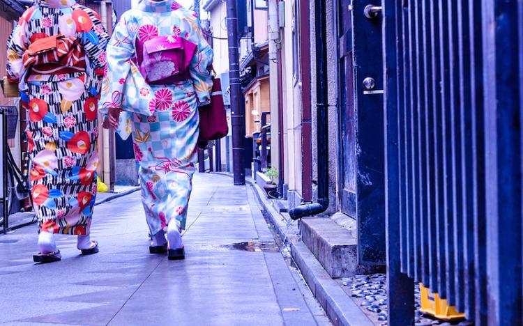 Don't miss it in Kyoto! Stroll around 