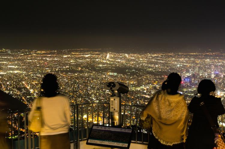 The whole view of Sapporo from the observatory