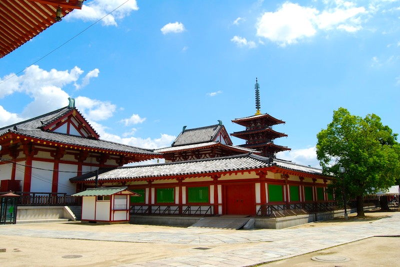 central monastery of Shitenno-ji